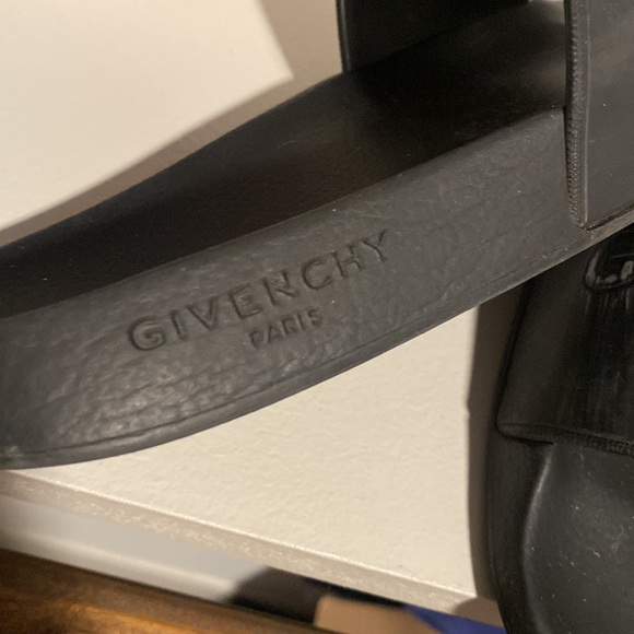 Givenchy slides - Picture 3 of 3